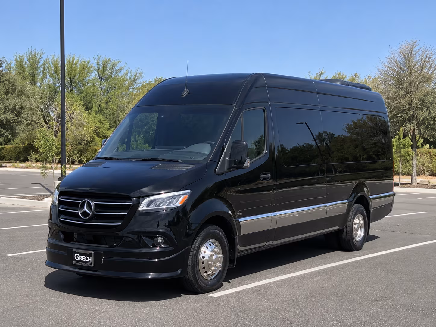 Rent a Bus to Blue Grass Airport (LEX)