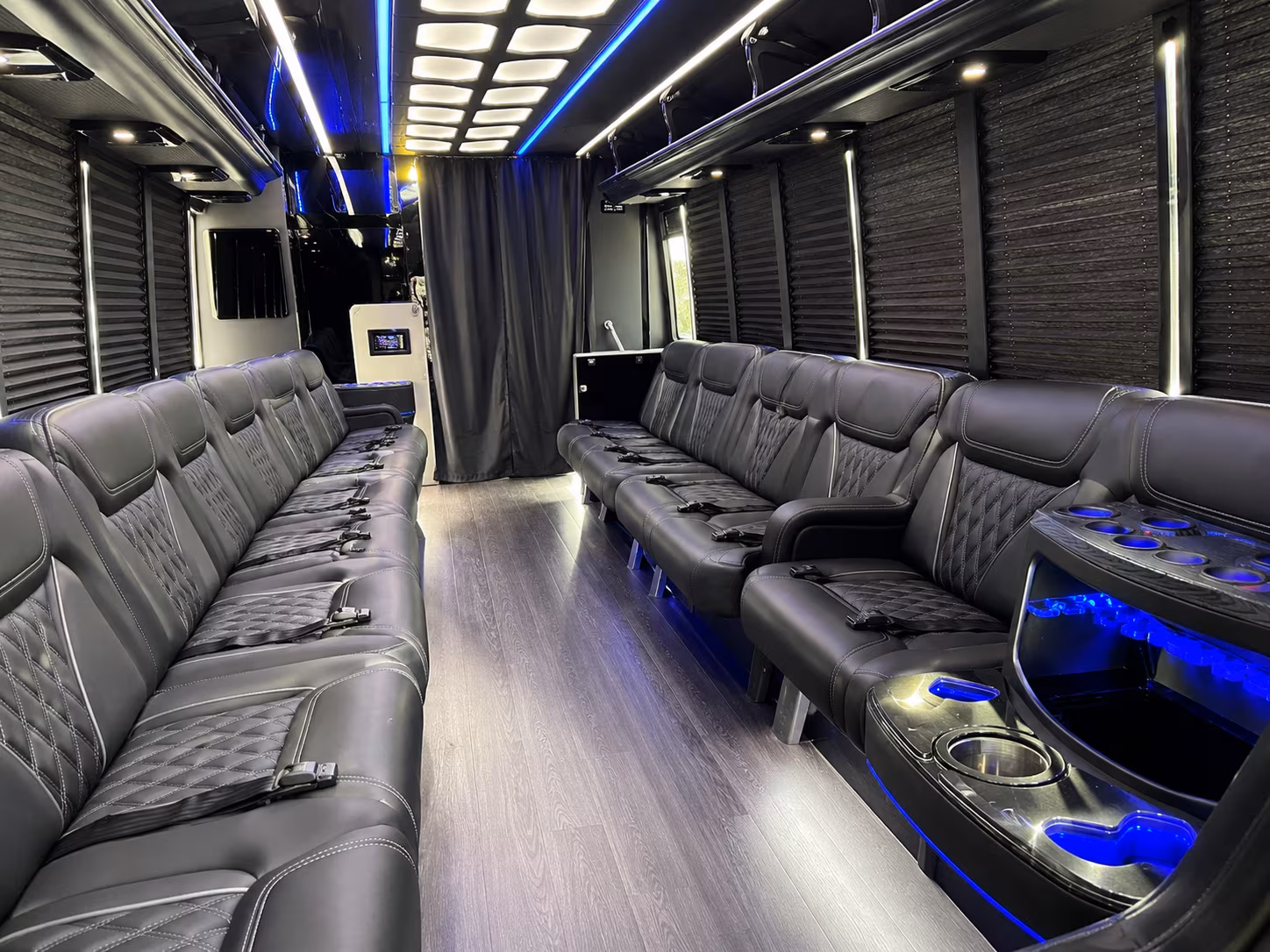 Chattanooga Homecoming & Prom Party Bus Rentals
