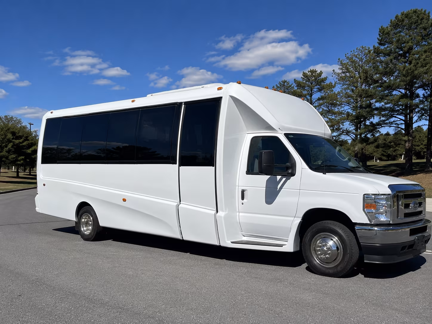 Lexington Birthday, Sweet 16, & Quinceañera Transportation onboard seating