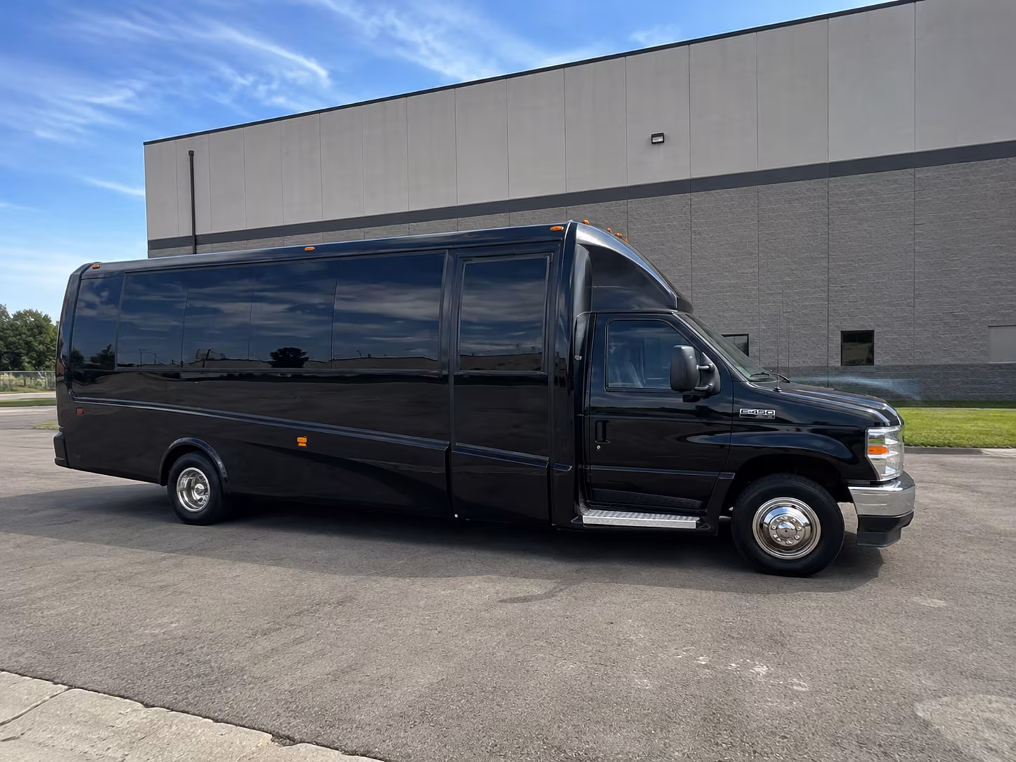 Lexington Corporate Transportation party bus exterior
